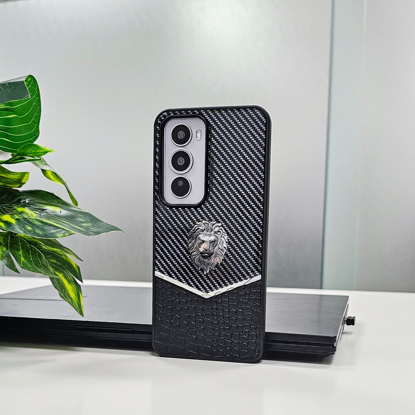 OPPO Reno 12 5G Luxury Lion Pattern Leather And Liquid Silicone Case