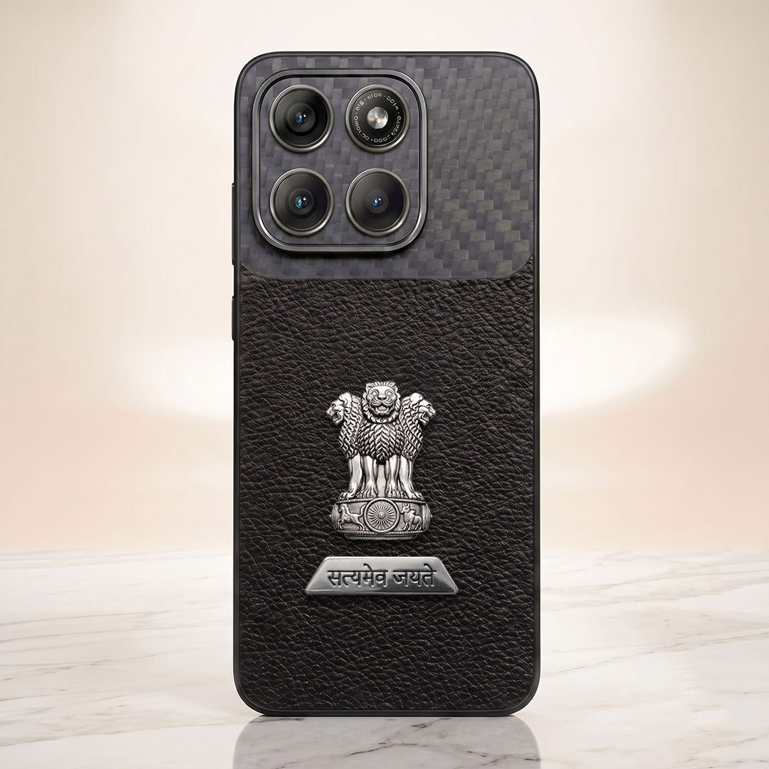 Motorola Edge 70 5G Satyamev Jayate 2-in-1 Emblem Carbon Fiber Leather Phone Case