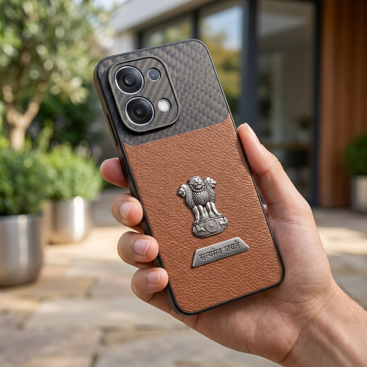 Oppo F31 5G Satyamev Jayate 2-in-1 Emblem Carbon Fiber Leather Phone Case